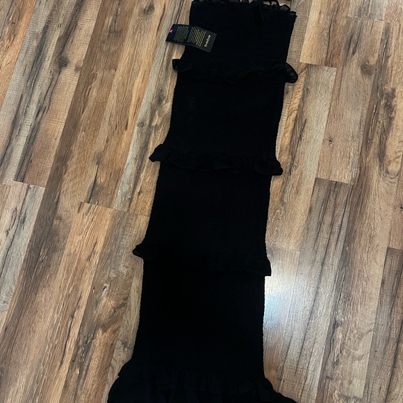 Bebe smocked tiered dress - Picture 4 of 5